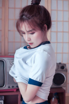 厨房征服贵妇秦风英
